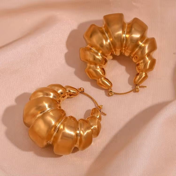 Croissant Me Hoops