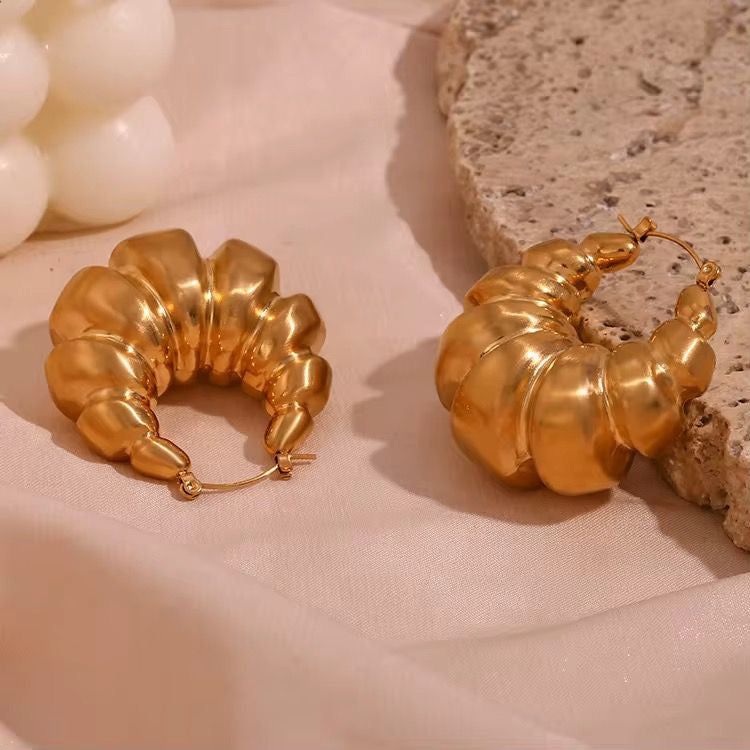 Croissant Me Hoops